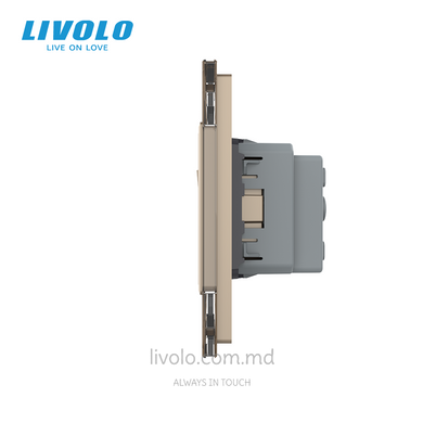 Механический проходной выключатель Livolo 2 клавиши + 2 розетки, 3 поста, Золотой